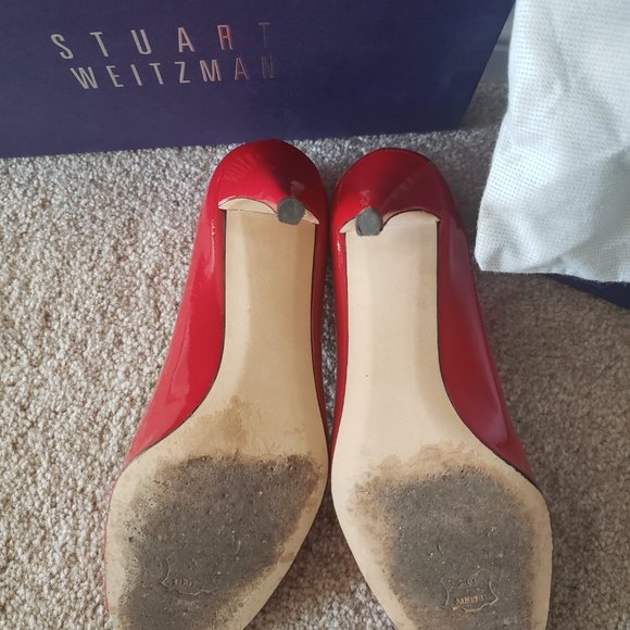 Stylish Red Amiline red patent peep toe pumps Stuart Weitzman 8 - Picture 5 of 11